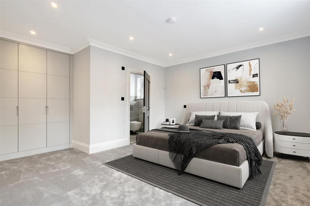 Bedroom 2a.jpg