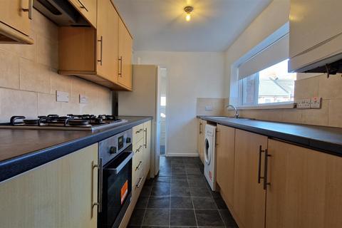 South View West, Heaton