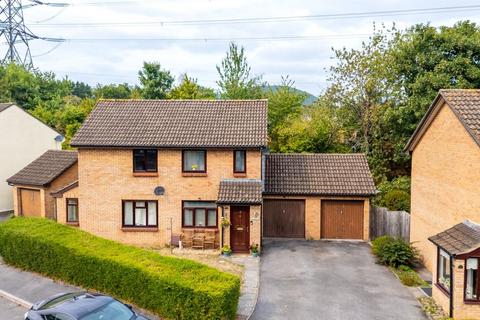 2 bedroom semi-detached house for sale, Briardene, Llanfoist, Abergavenny, NP7