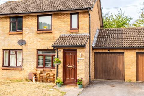 2 bedroom semi-detached house for sale, Briardene, Llanfoist, Abergavenny, NP7