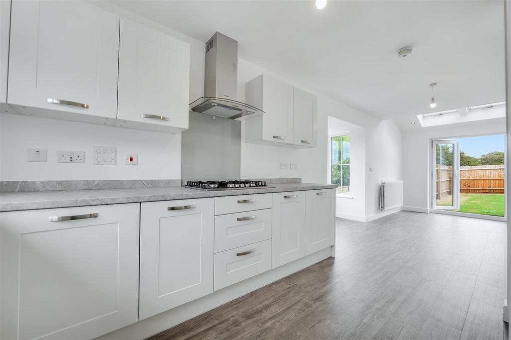 Plot 38 - Kitchen.jpeg