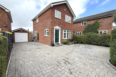 Dorchester Gardens, Oakdale , Poole, BH15