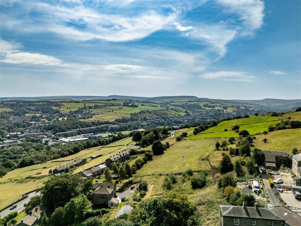 50 UWLHudds-130825-8.jpg