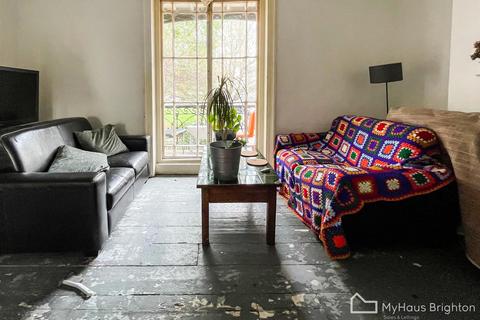 1 bedroom apartment to rent, Russell Square, Brighton, East Sussex