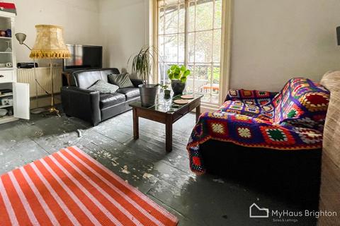 1 bedroom apartment to rent, Russell Square, Brighton, East Sussex