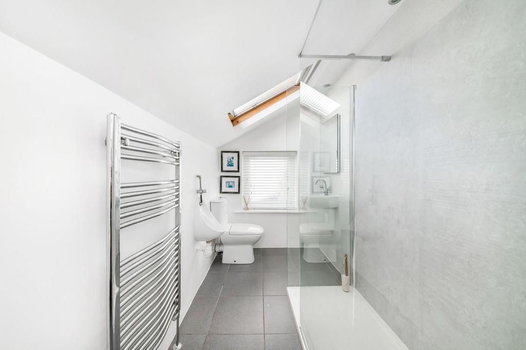 First floor shower room