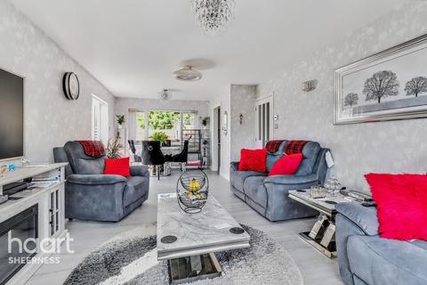 3 bedroom detached bungalow for sale, Whybornes Chase, Sheppey