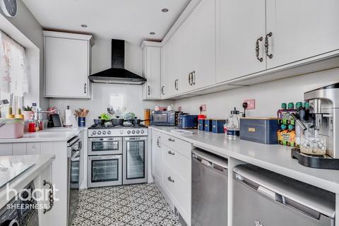 3 bedroom detached bungalow for sale, Whybornes Chase, Sheppey