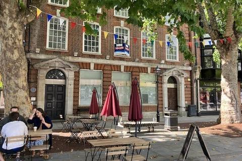 Office to rent, 14 Minster St Salisbury SP1 1TF