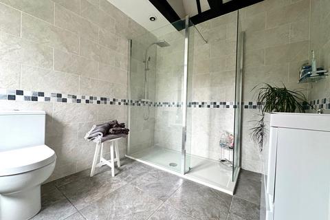 undefined, Parkside Drive, Edgware HA8