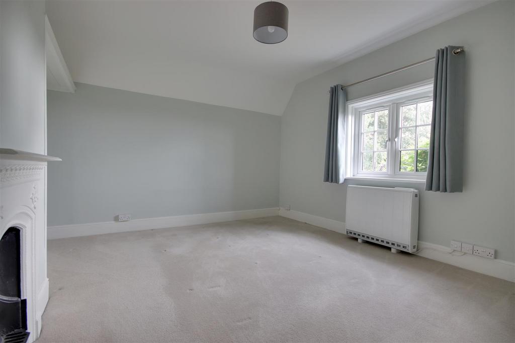 Bedroom.jpg
