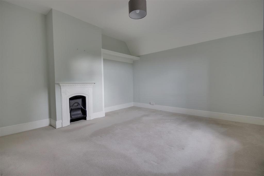 Bedroom 2.jpg