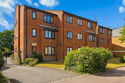 2 bedroom flat for sale, Birchanger Road, London