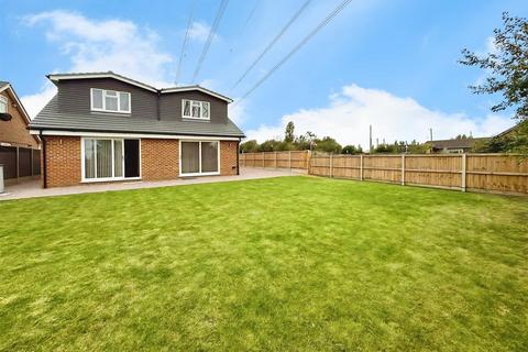 undefined, Grain Road, Isle Of Grain