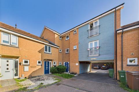 2 bedroom apartment for sale, Pickering Grange, Brough
