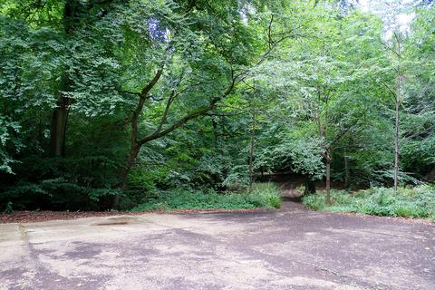 undefined, Deadman's Lane, Reading RG8