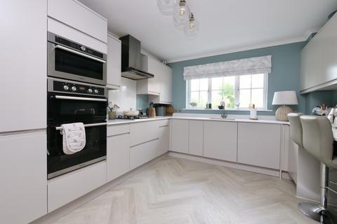 5 bedroom detached house for sale, Yalbury Wood Way, Gillingham, Dorset