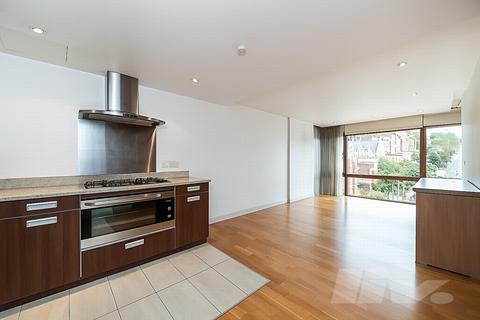 2 bedroom apartment for sale, Lymington Road, London NW6