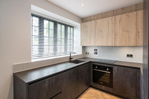 2 bedroom flat for sale, Bell Street, Reigate, RH2