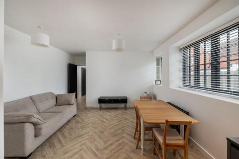 2 bedroom flat for sale, Bell Street, Reigate, RH2