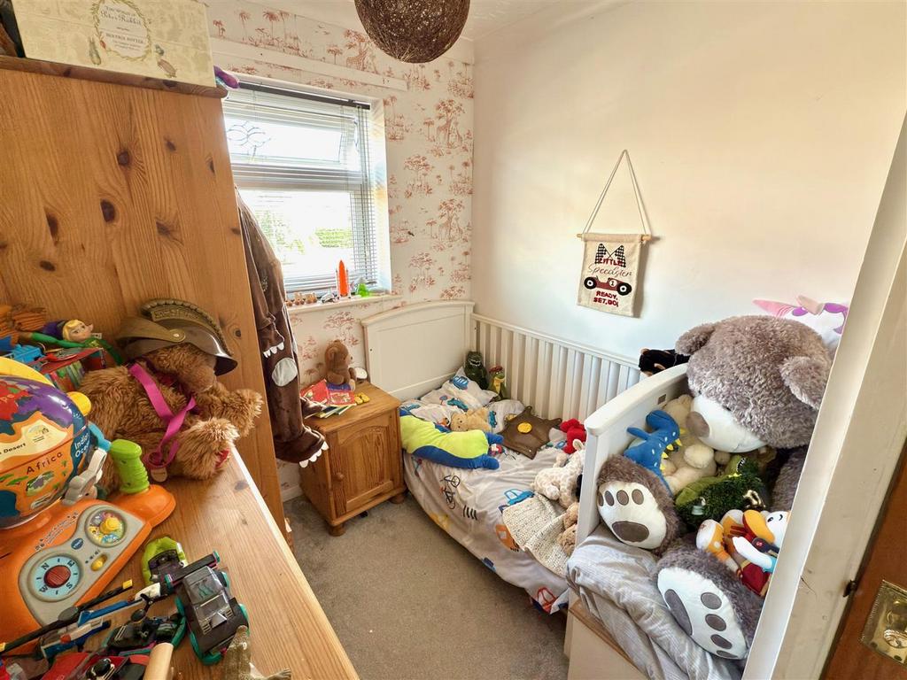 BED 3.jpg
