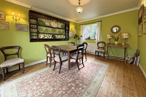 April Cottage Combe Lane, Wormley, Godalming, GU8 5SX