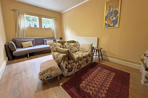 April Cottage Combe Lane, Wormley, Godalming, GU8 5SX
