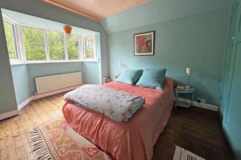 April Cottage Combe Lane, Wormley, Godalming, GU8 5SX