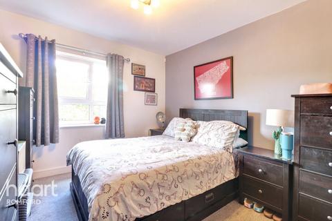 undefined, Calder Court, Romford, RM1 1EN