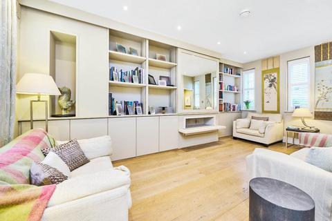 3 bedroom terraced house for sale, Gayfere Street, London