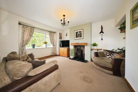 16 Loak Road, Albrighton, Wolverhampton, WV7 3HT
