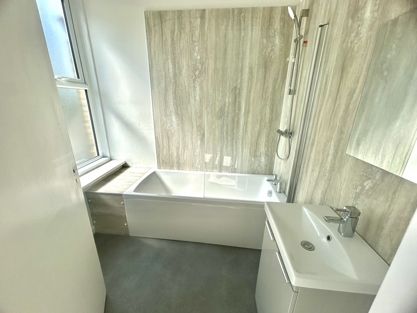 Apartment in Bournemouth - View 4