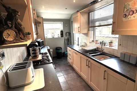 249 Broad Lane, Walsall, WS3 2TH