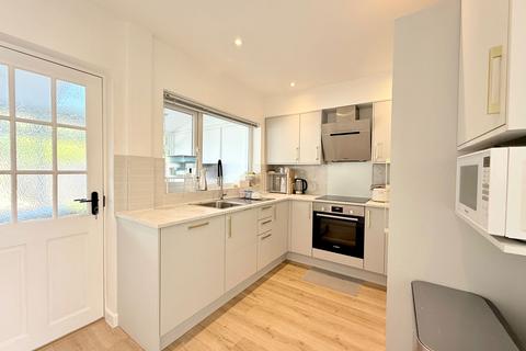159 Chamberlain Crescent, Shirley, Solihull, B90 2DJ