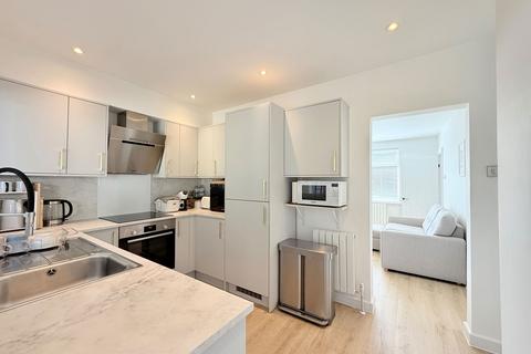 159 Chamberlain Crescent, Shirley, Solihull, B90 2DJ
