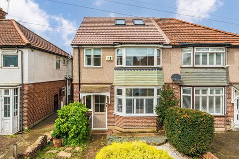 Heston Avenue, Hounslow TW5