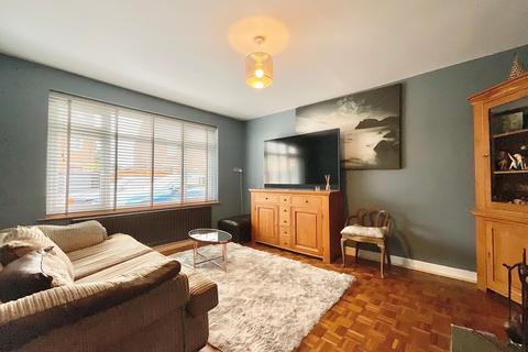 undefined, Crewe Road, Shavington, CW2