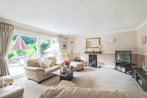 undefined, Stonehill Road, Headley Down