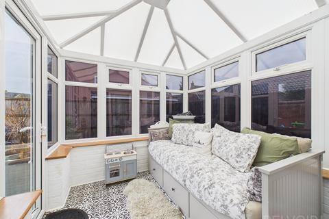 3 bedroom detached house for sale, Field Maple Road, Watton, IP25