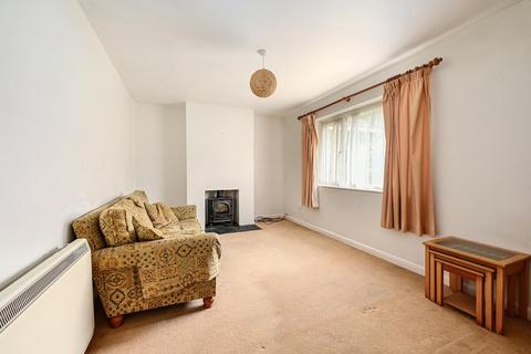 2 bedroom semi-detached bungalow for sale, Green Lane, Basingstoke RG25