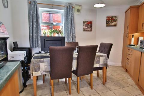undefined, The Mews, Back Of Avon, Tewkesbury