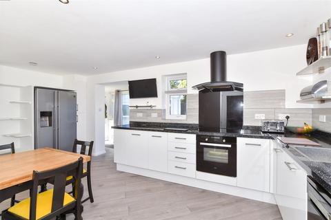 undefined, Forge Meadow, Maidstone ME17