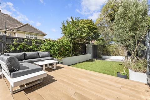 51 Godley Road, London, SW18 3HB