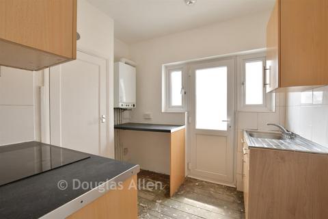 undefined, High Road, Chadwell Heath, Essex