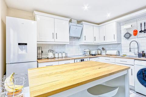 undefined, Linacre House, Chesterfield S40
