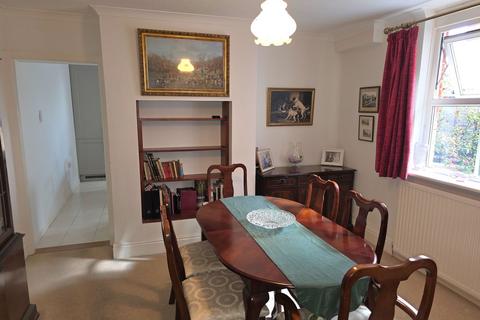 4 bedroom semi-detached house for sale, The Avenue, Totland Bay PO39