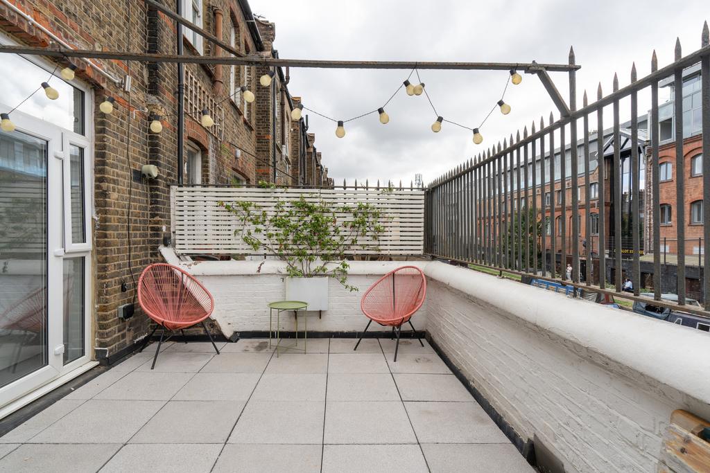 305621 - 471 Harrow Road High Res-17.jpg