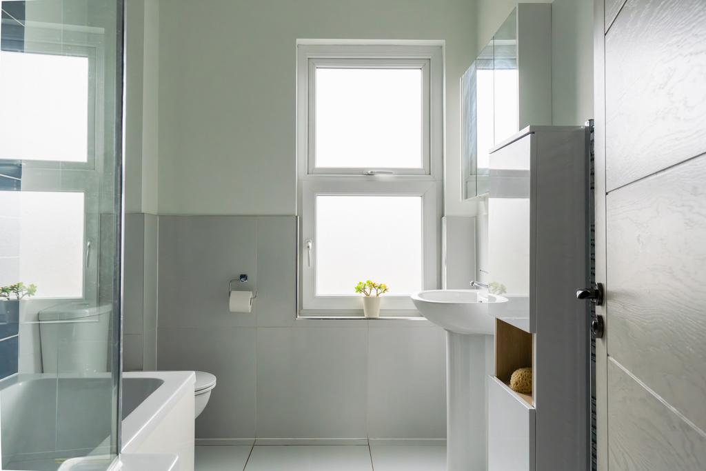 305658 - 471 Harrow Road High Res-1.jpg