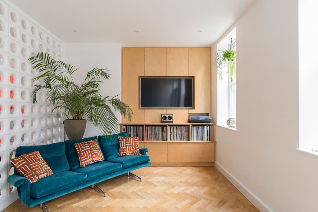 305628 - 471 Harrow Road High Res-24.jpg