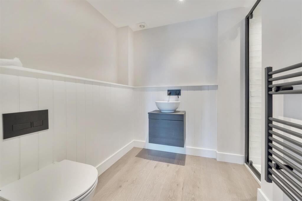 Ensuite